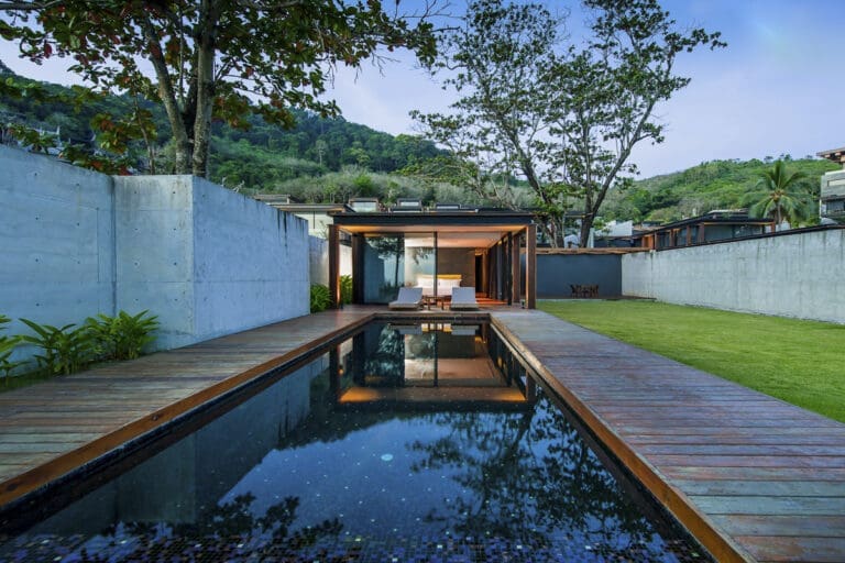 1-Bedroom Beachfront Pool Villa Thailand