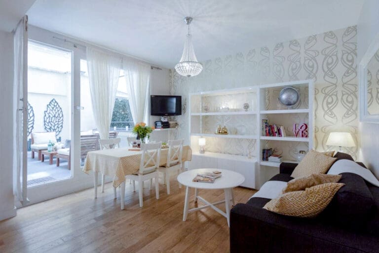 Apartment Agathe France