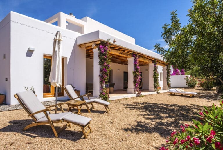 Can Lounty Spain
