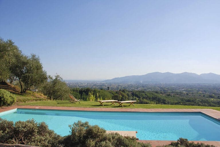 Casa Luteus Italy