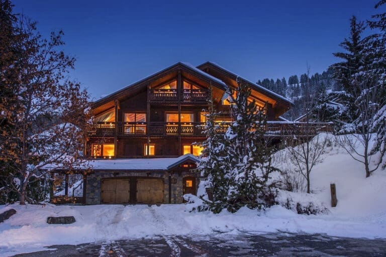 Chalet Chardonneret Rouge France