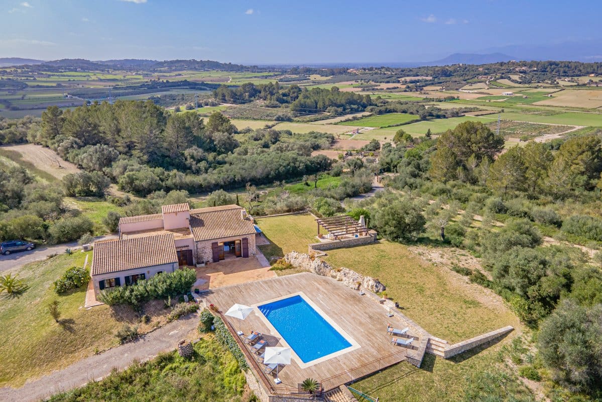 Luxury villas in Muro