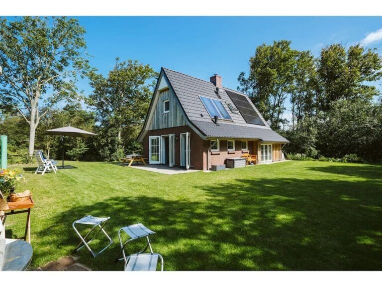 Rent Apartment Arctic Dhau Netherlands