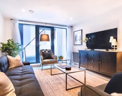 Rent Apartment Blanched Hybrid Holborn