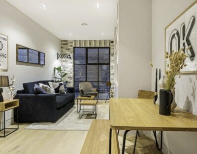 Rent Apartment Citrine Oleander Holborn