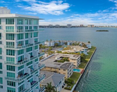 Rent Apartment Cyan Spiny Miami Beach