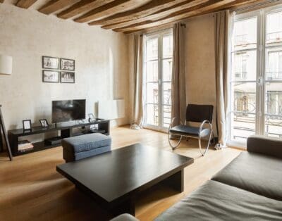 Rent Apartment Goldenrod Hawthorn Saint Germain des Prés – Odéon