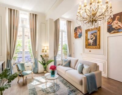 Rent Apartment Green-Cyan Candlewood Montorgueil – Les Halles