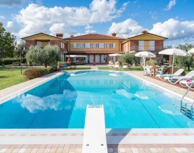 Rent Apartment Marigold Poplar Tuscany