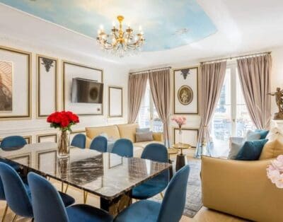 Rent Apartment Pearly Tanbark Oak Arc de Triomphe – Champs-Élysées