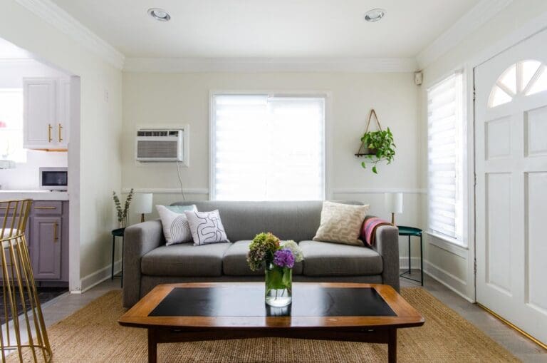 Rent Apartment Pullman Thujas Hollywood