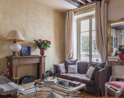 Rent Apartment Shipshape Moluccella Saint Germain des Prés – Odéon