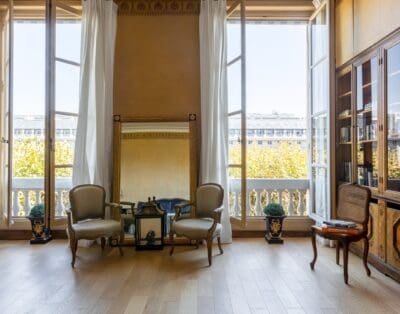 Rent Apartment Sunshine Princess Louvre – Palais Royal
