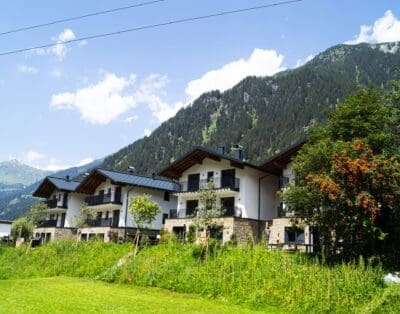 Rent Apartment Tractor Melawis Austria