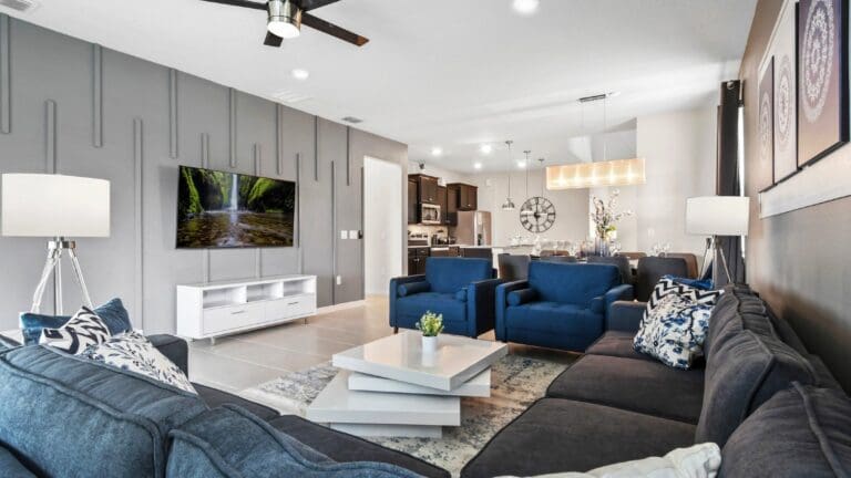 Rent Apartment Tumbleweed Leaf Florida