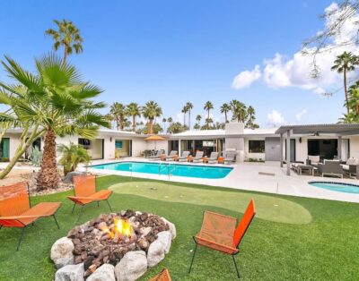 Rent Apartment Vivid Peach Palm Springs
