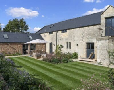 Rent Home Bluetiful Valley Cotswolds