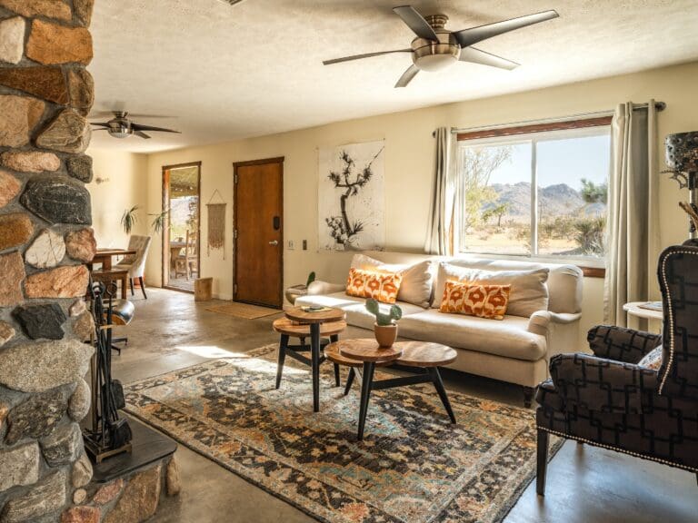 Rent House Purpureus Helianthus Joshua Tree National Park