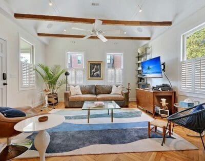 Rent House Waterspout Kosipo The Boroughs