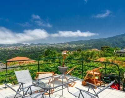Rent Villa Amicable Hedge Portugal
