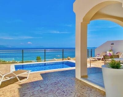 Rent Villa Amuse Robust Greece