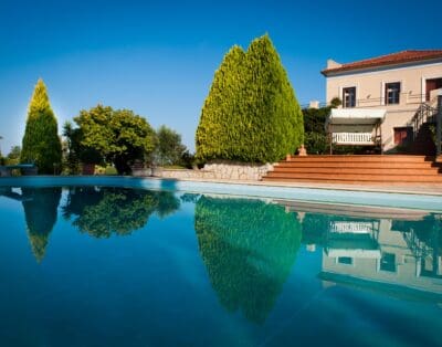 Rent Villa Antique Papeda Peloponnese