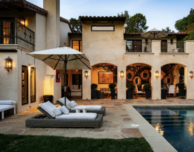 Rent Villa Auburn Celestite Alhambra