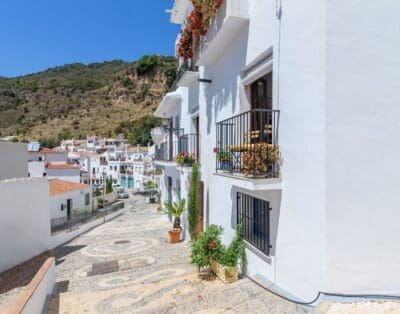 Rent Villa Capital Clover Spain