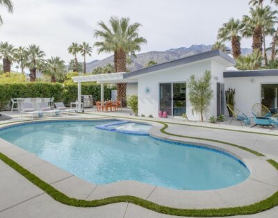 Rent Villa Chartreuse Rover Palm Springs