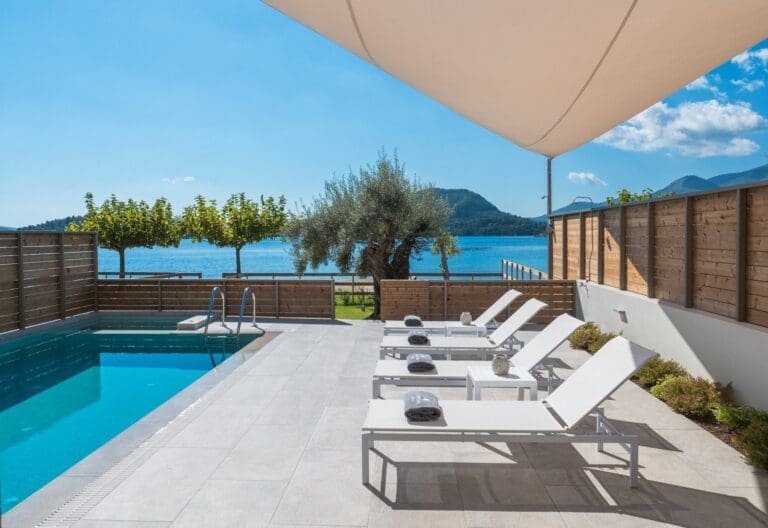 Rent Villa Childlike Unspoiled Greece