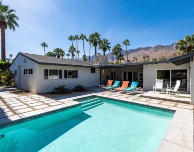 Rent Villa Chocolate Lily Palm Springs