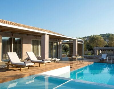 Rent Villa Garnet Hibiscus Greece