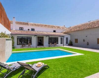 Rent Villa Generic Button Malaga