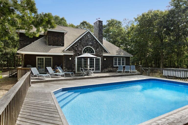 Rent Villa Grayish Balm The Hamptons