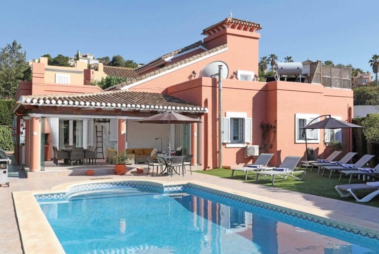 Rent Villa Grayish Obsidian Murcia