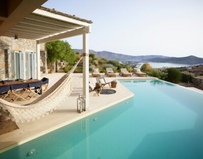 Rent Villa Independence Culona Crete