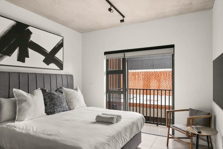 Rent Villa Lion Brazilwood South Africa