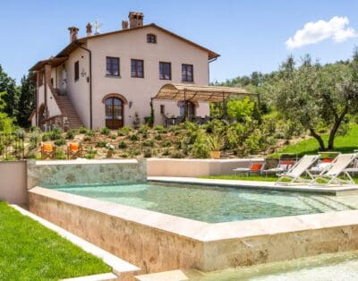 Rent Villa Maize Marble Tuscany