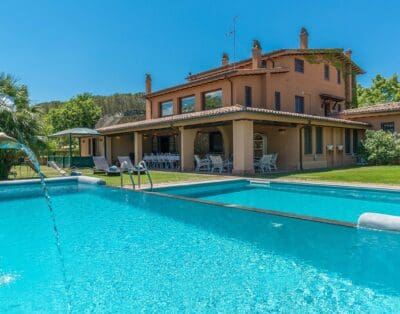 Rent Villa Mauve Sharinga Lazio