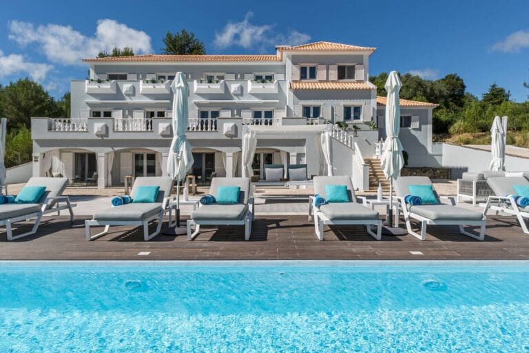 Rent Villa Mint Muhuhu Portugal