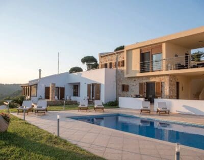 Rent Villa Mountbatten Sorrel Greece