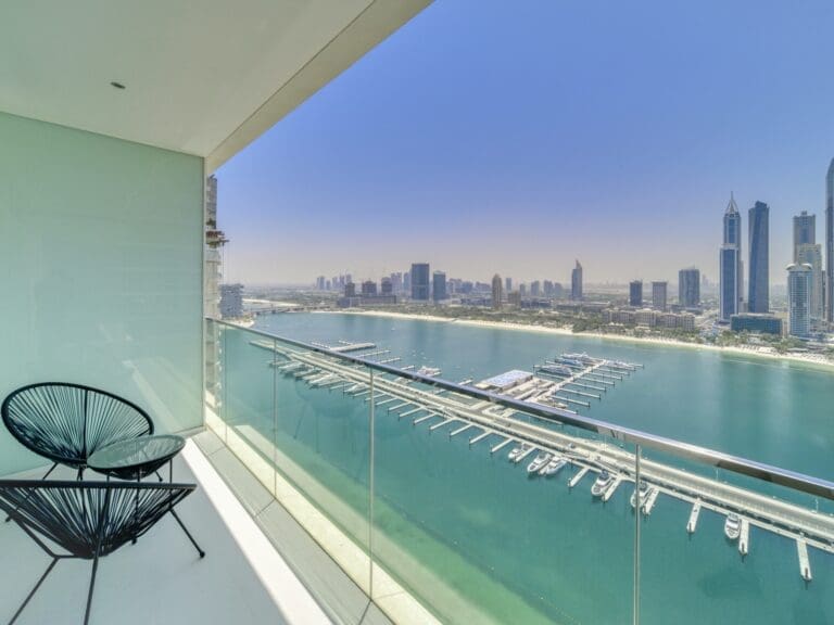 Rent Villa Navy Zinna United Arab Emirates