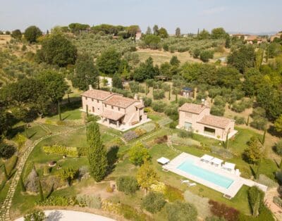 Rent Villa Outer Button Tuscany