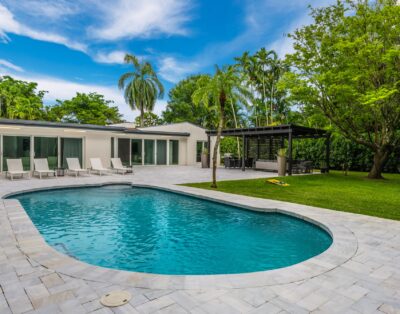 Rent Villa Pansy Bengal Miami