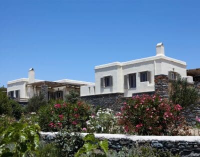 Rent Villa Peridot Guava Greece