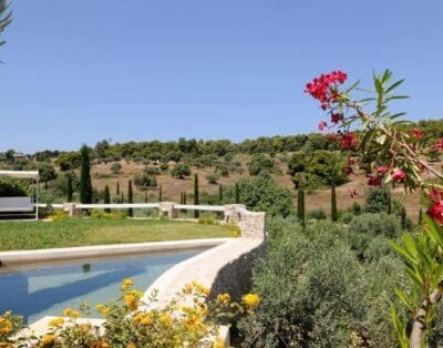 Rent Villa Poppy Nimtree Peloponnese