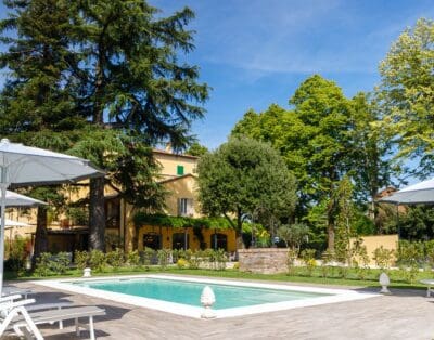 Rent Villa Queen Winterberry Italy