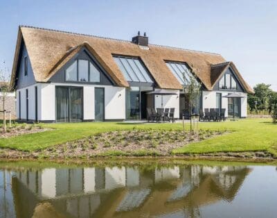 Rent Villa Rajah Ribbons Netherlands