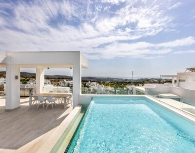 Rent Villa Responsive Lily-Of-The-Valley Spain