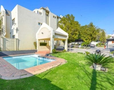 Rent Villa Roast Jacaranda South Africa